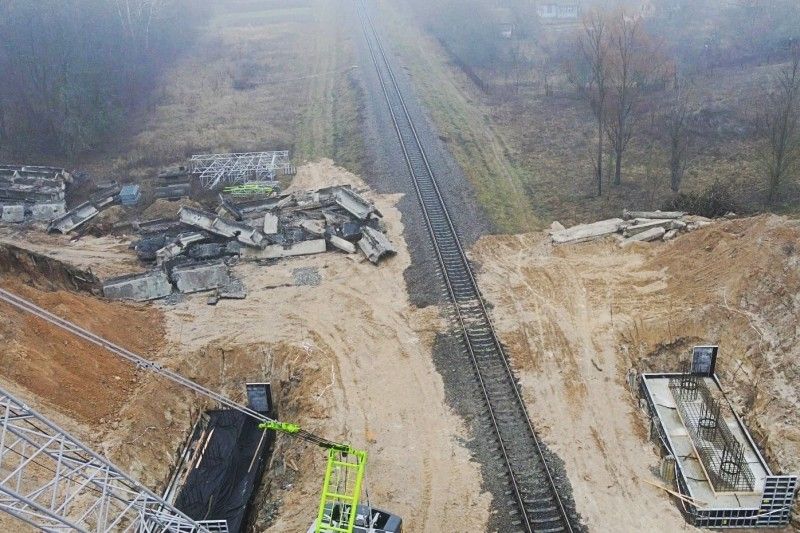 На Чернігівщині в рамках програми «Велике будівництво» триває реконструкція шляхопроводу через залізницю