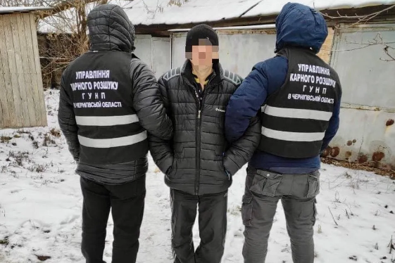 На Чернігівщині ревнивець позбавив життя “суперника” і викинув тіло в річку