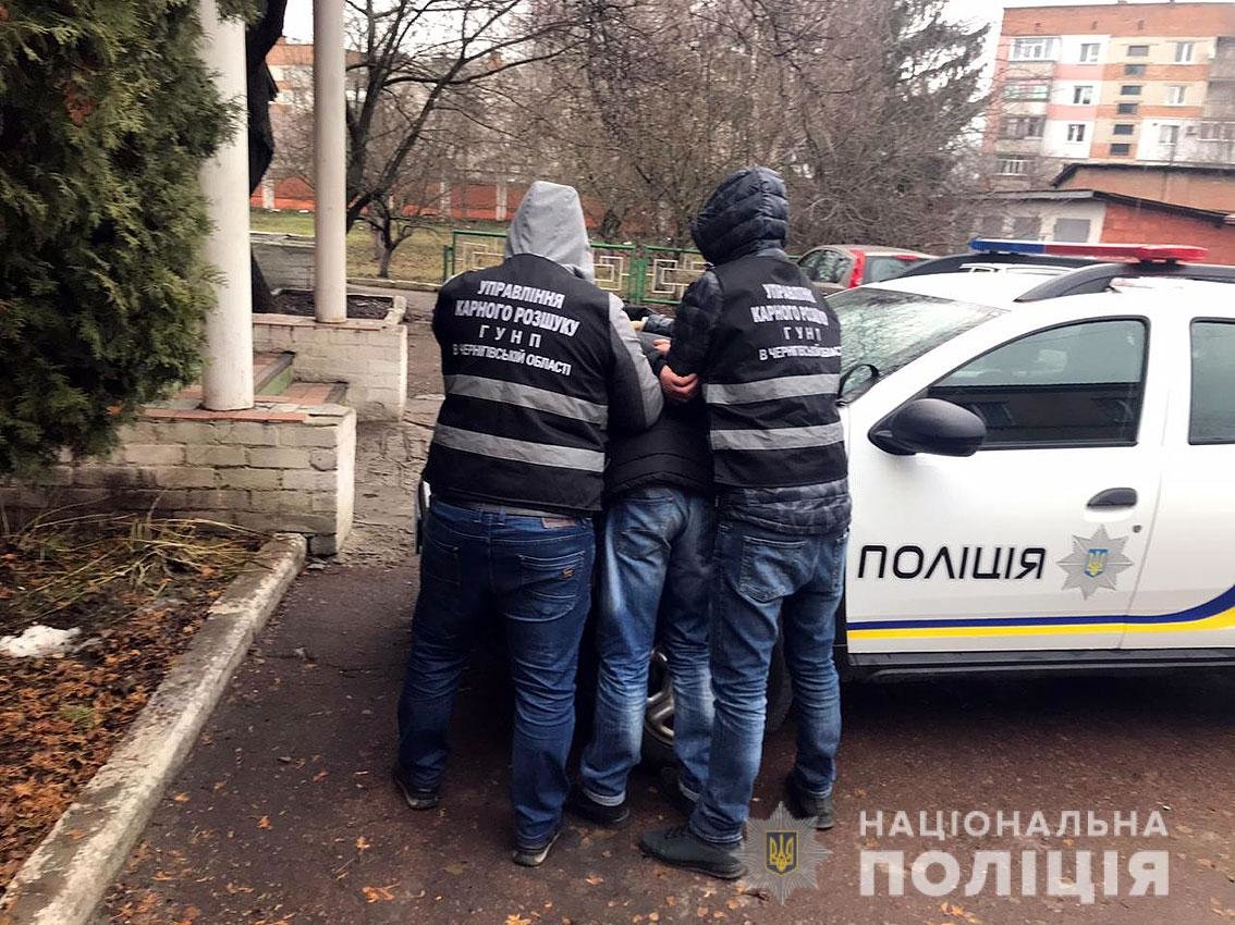 Новий рік на місці вбивства: душогуб з Чернігівщині намагався втекти закордон