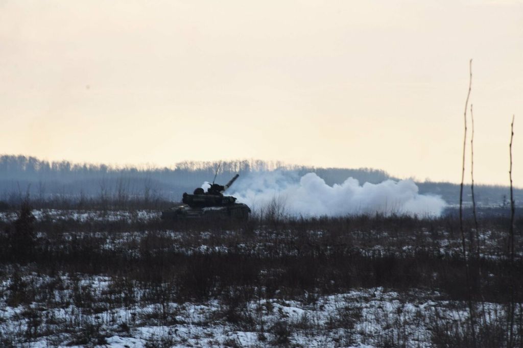 Тремтіли небо і земля: на Чернігівщині навчалися танкісти та «реактивники»