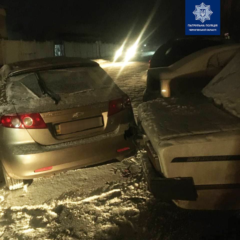 Обидва водії автівок, які не розминулися на одній з вулиць Чернігова, виявилися напідпитку