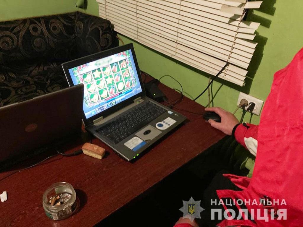 Викриття підпільних казино тривають: на Чернігівщині знову знайшли гральний заклад