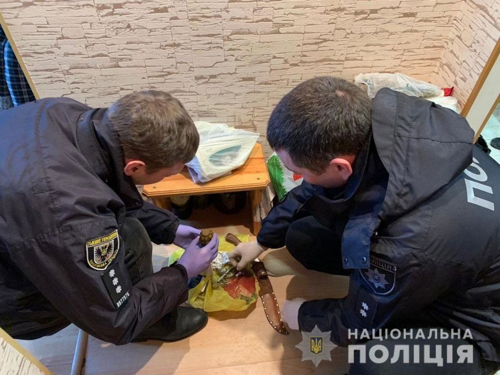 У підозрюваного в квартирній крадіжці чернігівця знайшли дві гранати