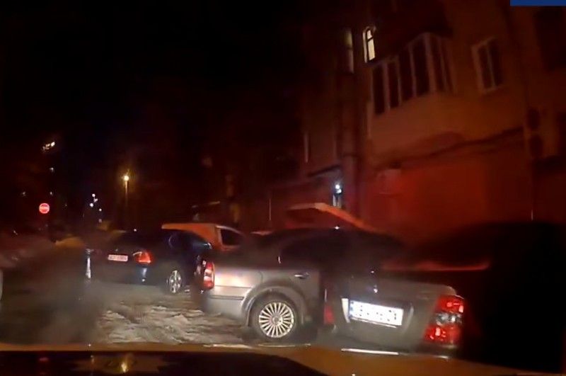 П’яний чернігівець за кермом BMW тікав від патрульних (Відео)