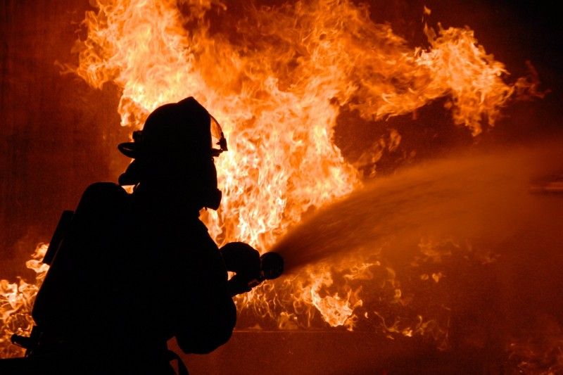 У Чернігові за добу сталася пожежа у двох приватних будинках