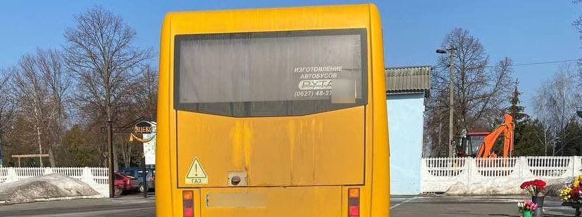 Водій-наркоман у Чернігові возив пасажирів до кладовища. Попався двічі