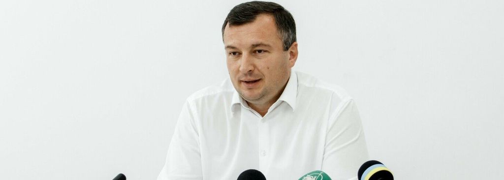 Місце у Верховній раді – за 7 мільйонів доларів? Депутата від Чернігова звинуватили у готовності купити мандат