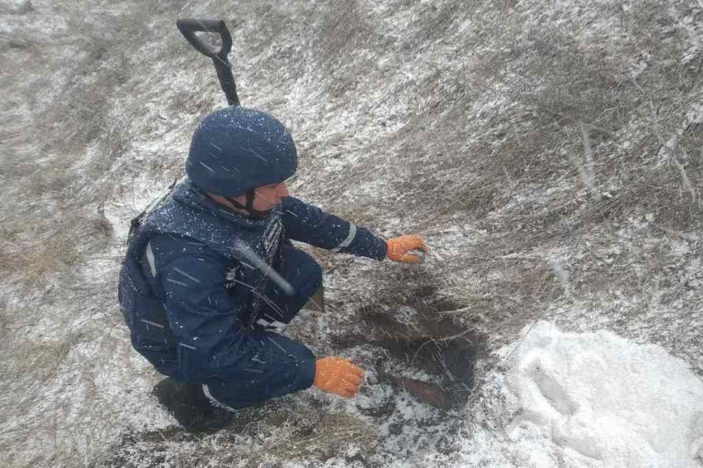 «Привіт» з Другої світової: дві мінометні міни знайшли на Чернігівщині