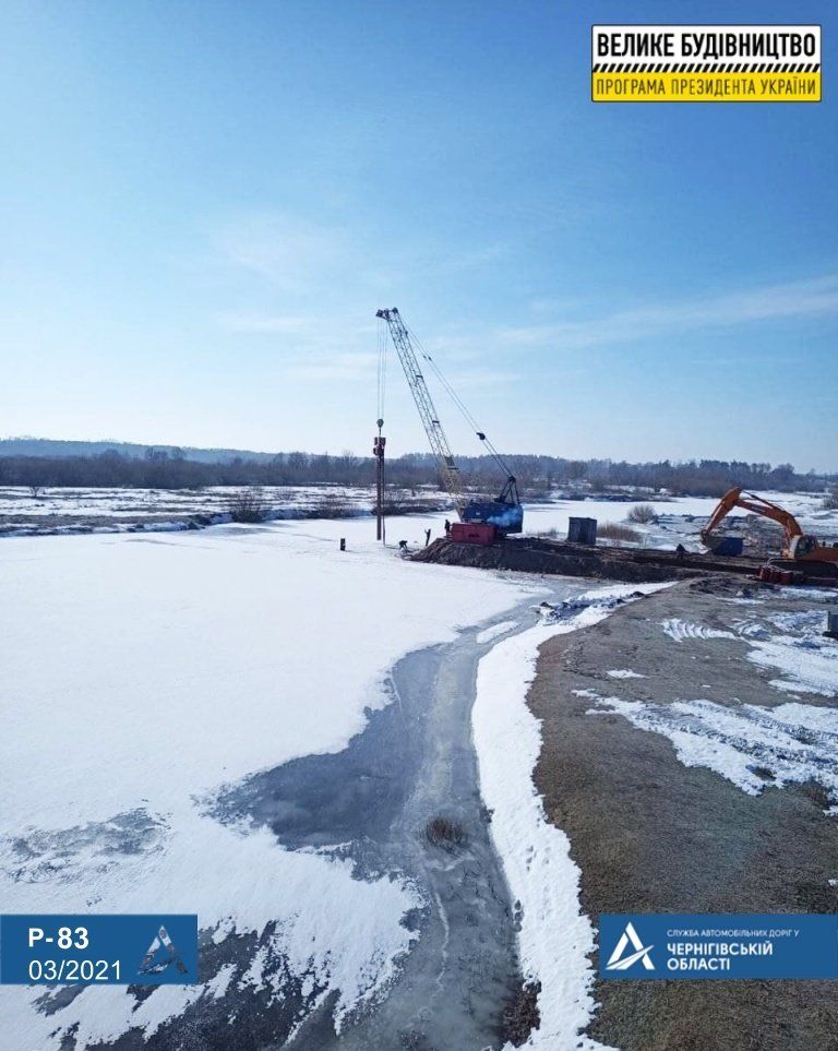 Для того аби відремонтувати міст через Снов на Чернігівщині почали зводити об’їзну дорогу