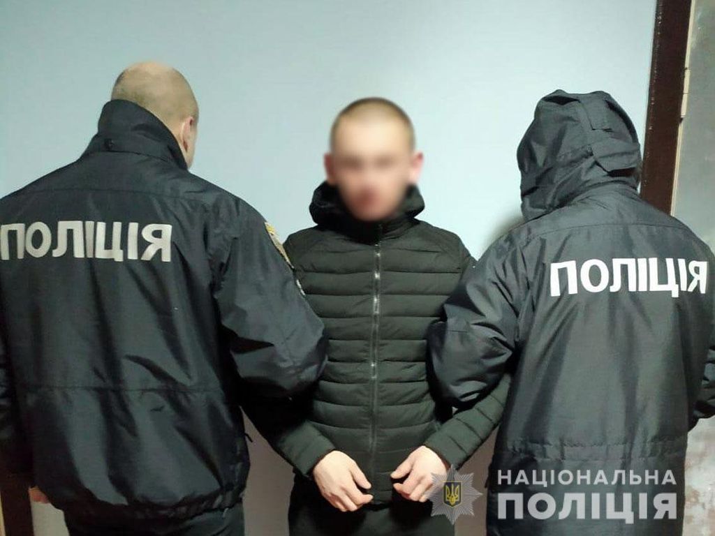 Ваш родич скоїв ДТП: молодика, який ошукав пенсіонера затримали у Чернігові