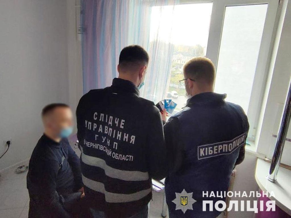 Незаконно оформлював кредити на людей: у Чернігові затримали громадянина Молдови