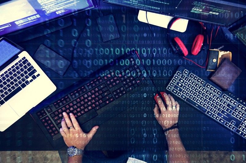 Хакери «полюють» на владу, об’єкти інфраструктури та приватні фірми