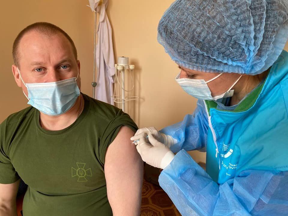 Від коронавірусу на Чернігівщині вакцинують прикордонників