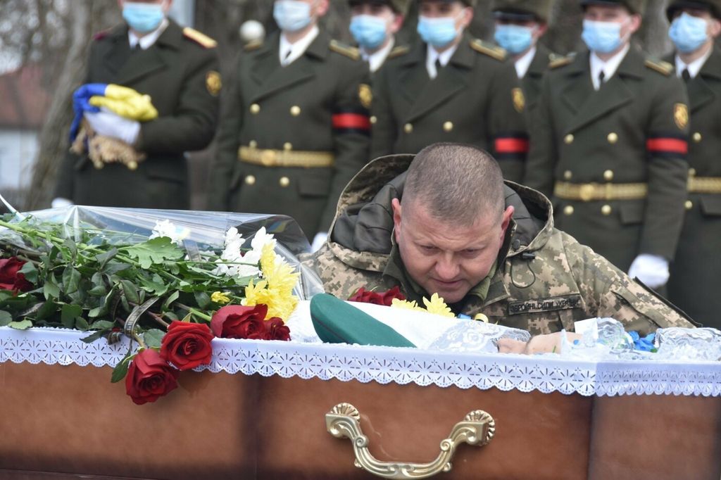 У Чернігові попрощалися із загиблим на війні Володимиром Шпаком