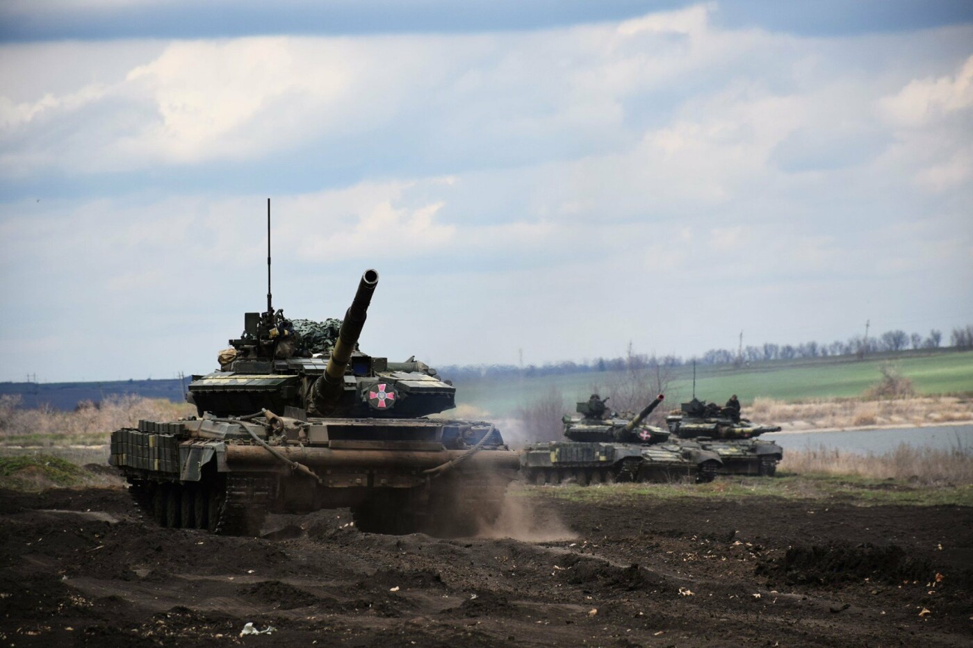Спільні навчання танкістів Національної гвардії та Збройних сил відбулися на Чернігівщині (ФОТО)