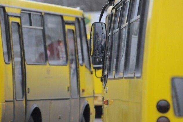 У роботу двох автобусних маршрутів Чернігова вносяться зміни