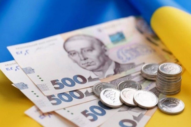Майже 4,8 млрд гривень податків, зборів та єдиного внеску надійшло до бюджетів від платників Чернігівщини