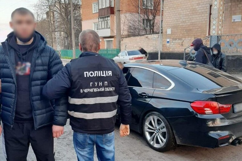 Суд взяв під варту групу осіб, які вчинили розбійний напад у Ніжині
