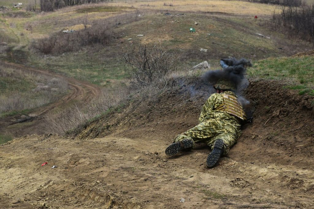 «Умови максимально наближені до бойових»: військові навчання неподалік Чернігова (ФОТО)
