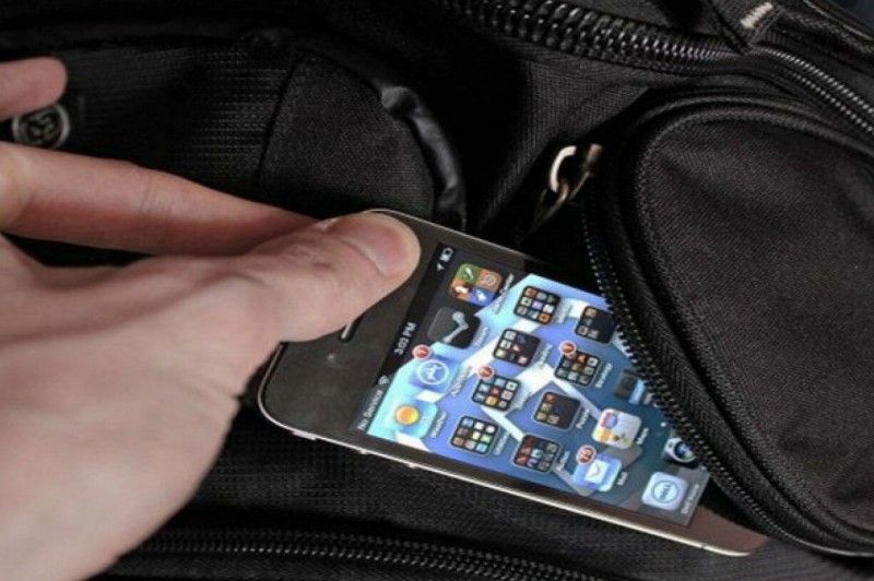 За викрадений телефон жителю Прилук загрожує до 5 років