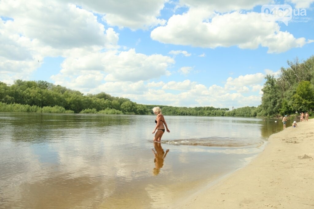 У Чернігові відкрили пляжний сезон. ФОТОРЕПОРТАЖ