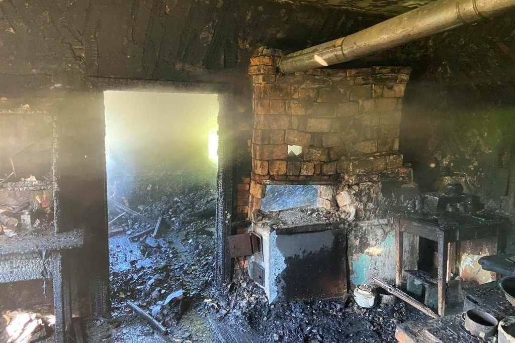 В пожежі на Чернігівщині згорів чоловік. Яка причина трагедії?