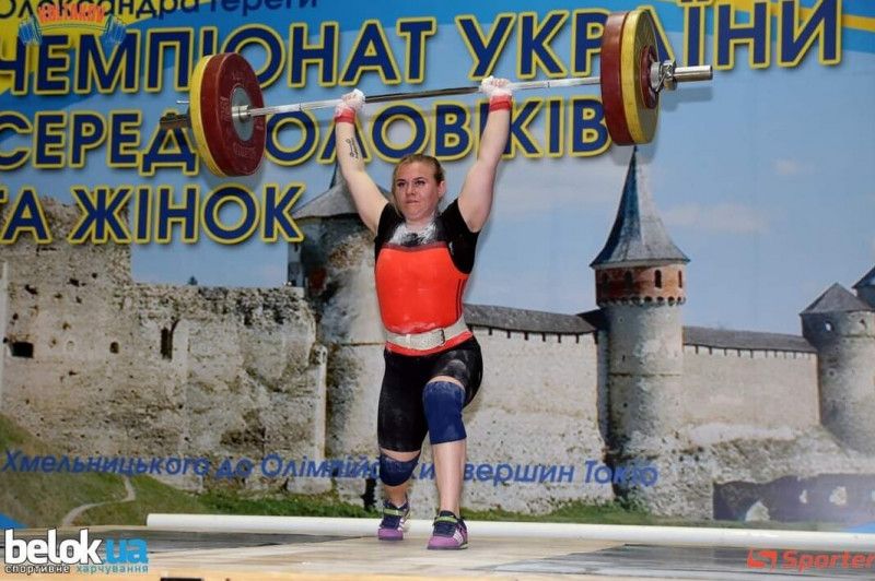Важкоатлетка з Чернігівщини – чемпіонка України у ривку та у двоборстві