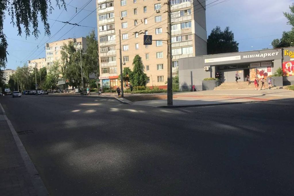 Як виглядає оновлена вулиця Доценка у Чернігові
