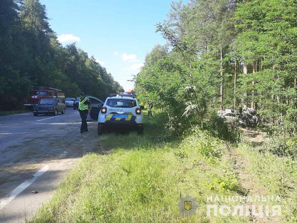 Смертельний обгін на Чернігівщині: загинули два водії