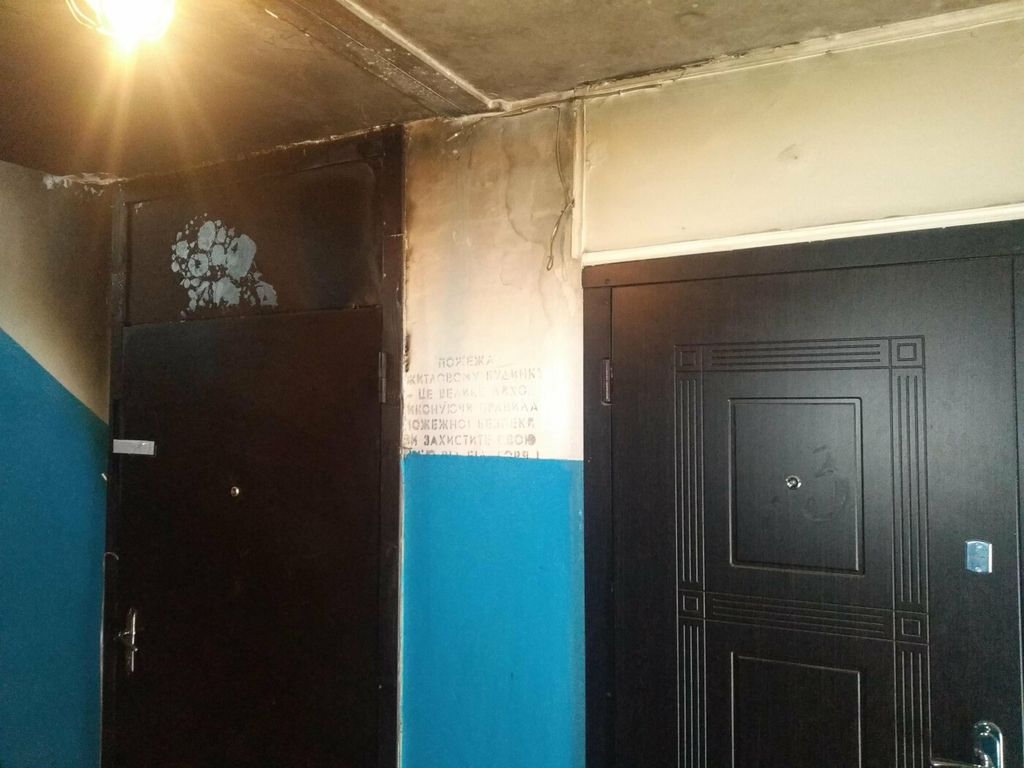 Пожежа у будинку на проспекті Миру: чому сусіди звинувачують поліцію у бездіяльності?