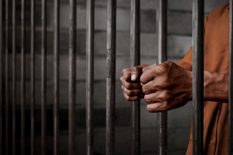 Чернігівець, що пограбував власну матір, проведе 2 роки у в’язниці