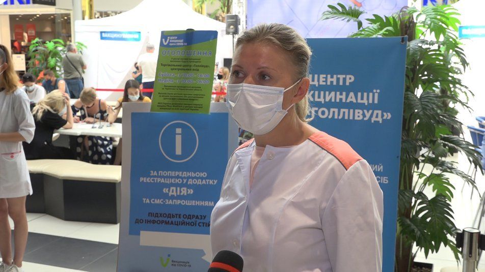 Щеплення Pfizer у Чернігові: як пройшов другий тиждень вакцинації від коронавірусу