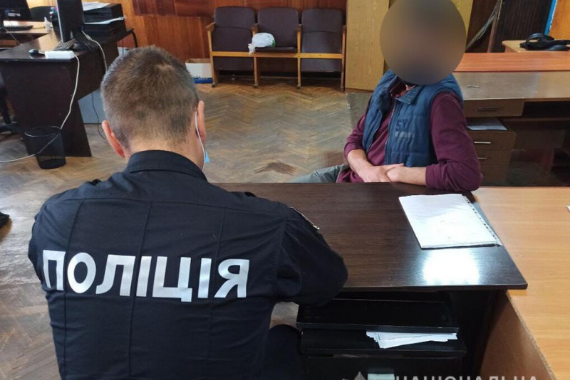 Поліція розказала подробиці про зґвалтування 13-річної дівчинки у Чернігові