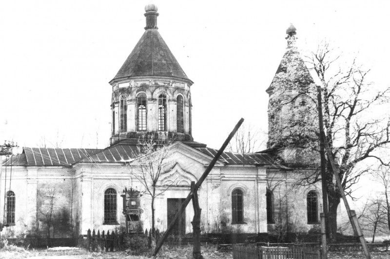 Семенівщина має свою перлинку – муровану церкву