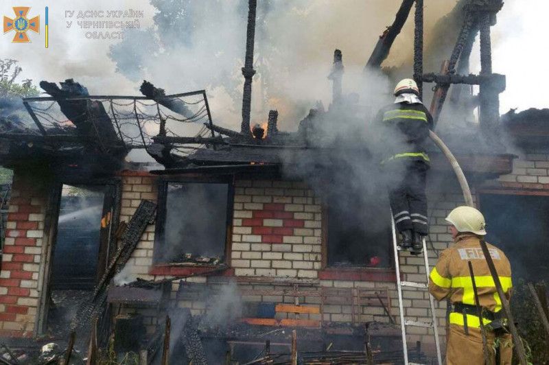 Упродовж минулого тижня надзвичайники Чернігівщини 43 рази залучались до ліквідації пожеж