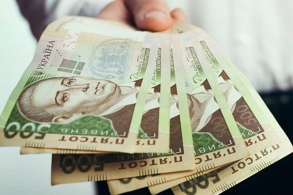 Платники податків Чернігівщини у серпні сплатили майже 1,3 мільярда гривень до бюджетів
