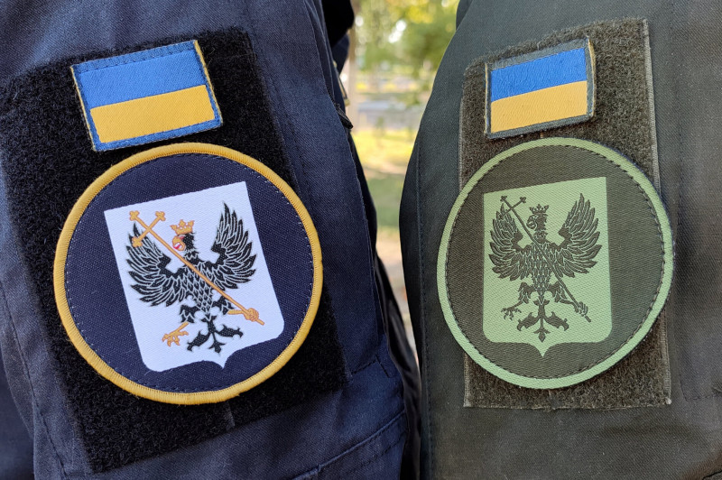 Чернігівські гвардійці отримали власний нарукавний знак із гербом міста