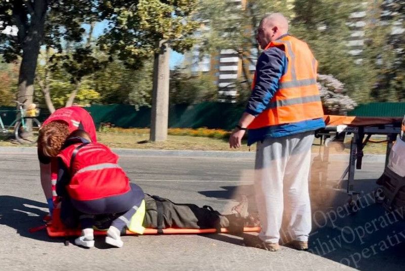 У Чернігові у ДТП постраждав велосипедист (Відеофакт)
