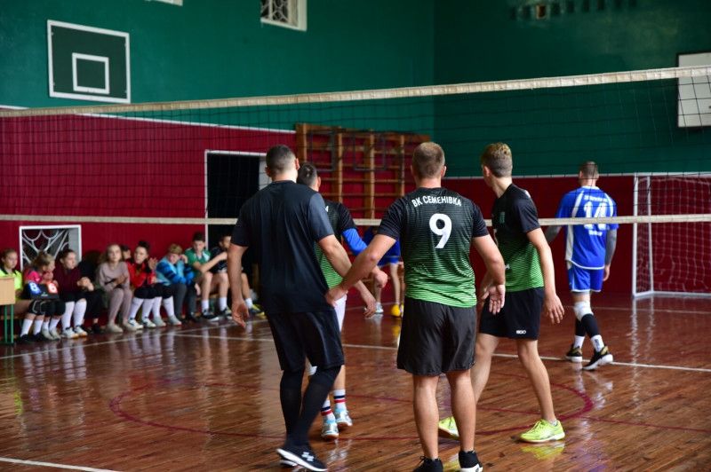 У Семенівці пройшов турнір з волейболу