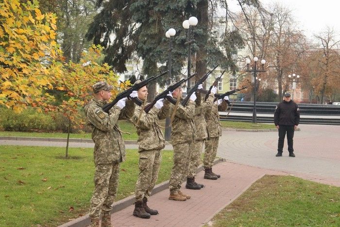 14 жовтня Україна відмічає День захисників та захисниць - новости Чернигова