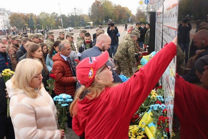14 жовтня Україна відмічає День захисників та захисниць - новости Чернигова