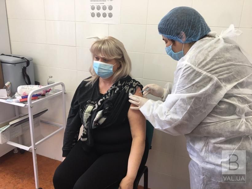 На Чернігівщині повністю вакциновані від COVID-19 понад 18% населення
