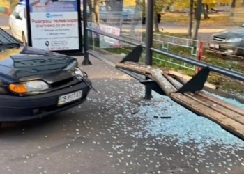 Стали відомі подробиці ДТП на проспекті Перемоги у Чернігові