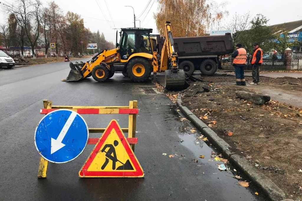 Вулиця Мазепи у Чернігові відтепер з новим асфальтом. ФОТО