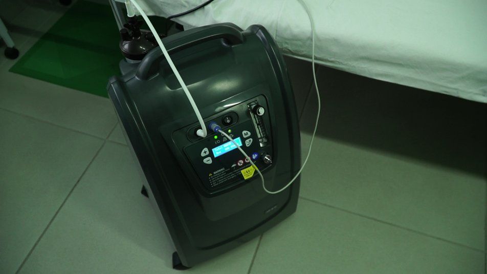 У Чернігові пацієнтам дають кисневі концентратори додому