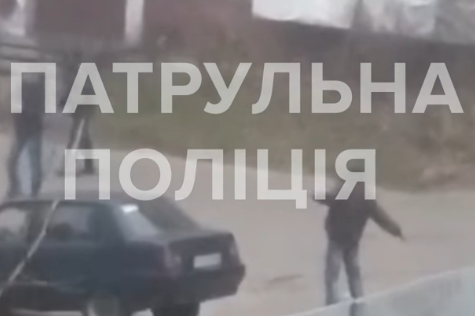 Чернігівка зняла на мобільний телефон злочин і викликала поліцію (Відео)