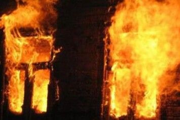 На Чернігівщині під час пожежі у будинку загинула жінка