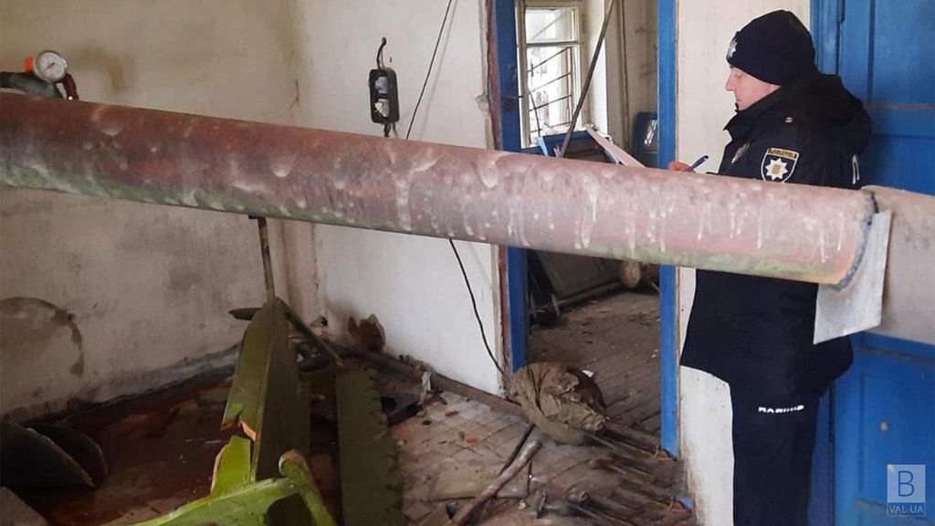 Поліція розслідує обставини вибуху котла на торфозаводі в Семенівській громаді