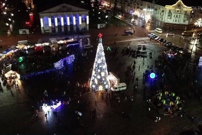 На Чернігівщині визначили найгарнішу новорічну ялинку