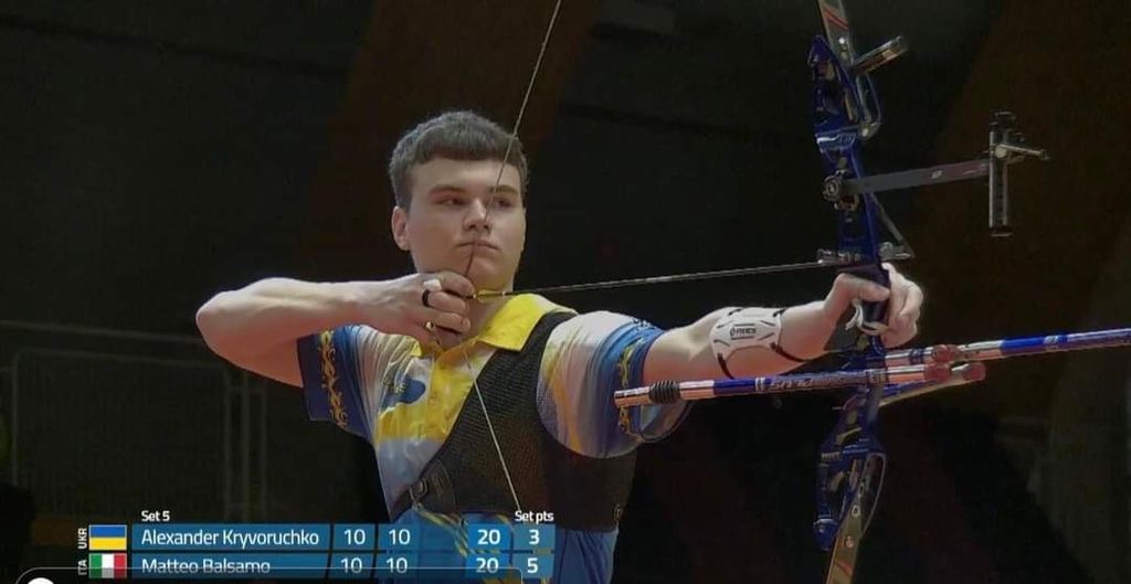 Чернігівець став чемпіоном Європи зі стрільби з лука серед юніорів